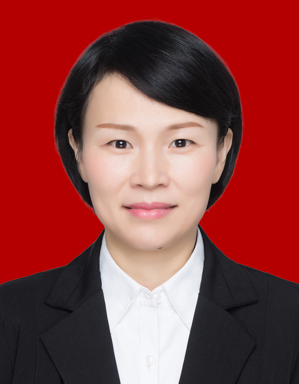 王华秀 686887纯红.jpg